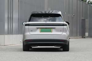 I8 Premium Nuevo SUV Eléctrico de 6 Plazas, Interior Oscuro Automático, Motor Dual de 400kW, Tracción Total, Autonomía CLTC de 720km, Carga Ultra Rápida 5C - Product Image 4