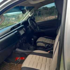 Toyota Hilux Edición Limitada Usada de 2017 - Product Image 3