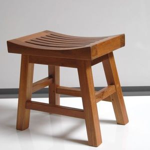 Taburete de madera de alta calidad con acabado refinado, perfecto para mesas auxiliares de dormitorio, esquinas de sala de estar y pasillos - Product Image 1