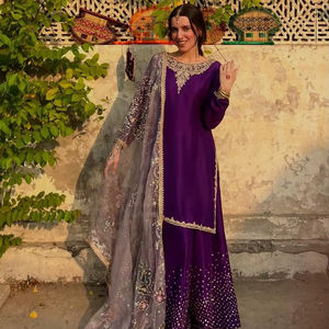 Indio pakistaní elegante gasa color púrpura Plazzo Kurti con Duptta exclusivo boda fiesta desgaste Festival traje más vendido - Product Image 1