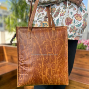 กระเป๋าถือหนังสไตล์ตะวันตกสำหรับผู้หญิงกระเป๋าช้อปปิ้งหนังกระเป๋าเก็บของมีสไตล์ไม่ซ้ำใครกระเป๋าถืออเนกประสงค์ - Product Image 3