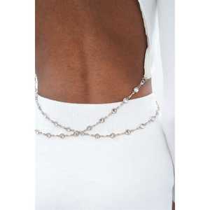 Conjunto de Falda y Blusa Maje 9884 con Detalle de Cadena en la Espalda, Silueta Ajustada, Cintura Natural, Transpirable - Product Image 1