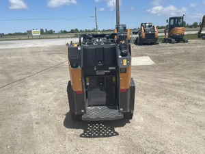 2026 Case TL100 Mini chargeuse sur chenilles, trancheuse, chargeuse sur chenilles autoportée, machine de tranchage compacte diesel, mini chargeuse sur chenilles Case TL100 - Product Image 5