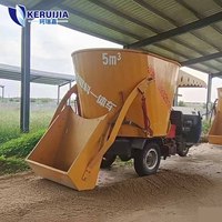 Mélangeur d'alimentation à haute productivité 5m ³ véhicule monté sur camion TMR mélange et propagation ensemble mélangeur Machine pour l'alimentation animale