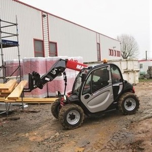 Mini Telehandler Telescopic Handler <b>Red</b> Hydraulic Boom Lift Heavy Duty Construction Equipment 4500KG 2001-4000 Hours <b>Pump</b> - Product Image 4