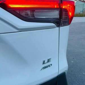 รถยนต์มือสองราคาถูก RAV4 XLE Premium AWD SUV Turbo ภายในเบาะหนัง ล้อแม็ก R17 ปี 2023 รุ่น 6  ใช้งานได้สมบูรณ์แบบ ไม่มีประวัติอุบัติเหตุ รับประกัน 1 ปี - Product Image 4