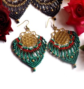 สร้อยคอเชือกวินเทจที่หรูหราทองเหลืองชุบทองออกแบบการค้นหาสร้อยคอ Macrame ด้ายหลายสีหมุนสร้อยคอ Maceame - Product Image 2