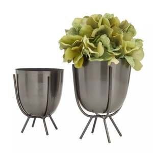 Macetas y Jardineras de Estilo Clásico en Color Negro Mate para Hogar y Jardín, Personalización al por Mayor, Macetero Cuadrado de Hierro de Tendencia - Product Image 4