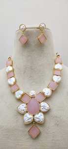 Patrón moderno Madre Latón Perla Artesanía Piedra Collar Conjunto Diseño personalizable Latón pesado Joyería de moda Producto a granel - Product Image 2