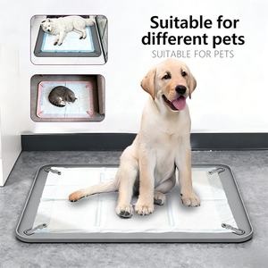 Support mural magnétique carré en silicone moderne et réutilisable pour tapis de propreté pour chiens et chats, aide à l'apprentissage de la propreté pour chiots, design élégant - Product Image 6