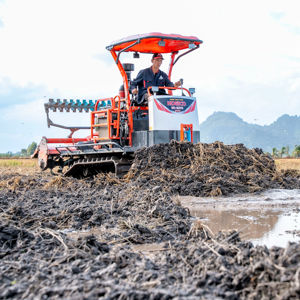 Tractor Oruga 3 en 1 HOGICO HG-80VN/TURBO, Alta Eficiencia, 80HP, Potente, Duradero y Flexible para Cualquier Tarea Agrícola - Product Image 6