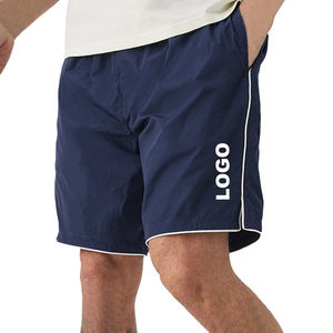 Pantalones Cortos de Nailon Personalizados OEM, Pantalones Cortos de Playa de Nailon con Memoria para Verano, Multibolsillos, Blancos con Franja Lateral, Pantalones Cortos de Nailon para Hombre con Multibolsillos - Product Image 1