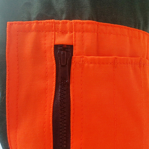 Gilet de bombardier réfléchissant 100% polyester de haute qualité veste de sécurité résistante à l'eau à 6 poches nouveau Style pour adultes Logo personnalisable - Product Image 5