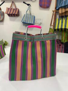 Bolsas de Compra Grandes de Supermercado, Ecológicas, Recicladas, de Nailon, con Rayas, Hechas en India, con Asas de Polipropileno - Product Image 4