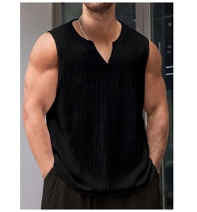 Débardeurs de sport élégants pour hommes, col en V, noirs, respirants, pour la gym, l'entraînement, la course et les sports - Product Image 4