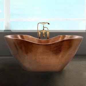 Baignoire autoportante en cuivre de designer pour un style de salle de bain luxueux, améliorant l'intérieur avec une forme métallique sculpturale - Product Image 6