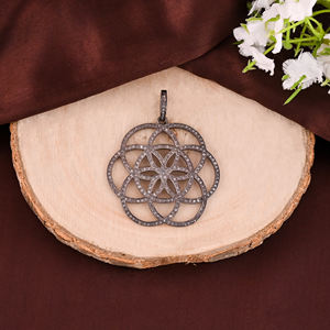 Colgante de Diamantes Naturales con Diseño Geométrico para Mujer, Plata de Ley 925, Chapado en Rodio Negro, Diamantes Pavé, Estilo Vintage, Tamaño 40 mm - Product Image 1