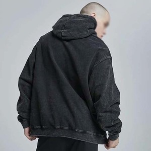 Vente en gros de pulls brodés délavés à l'acide unisexe avec logo personnalisé avec poche surdimensionnée couleurs personnalisées hiver adulte - Product Image 4