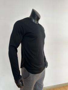 Camiseta de manga larga para hombre, de color sólido, cuello redondo, informal, para las cuatro estaciones, para comercio exterior - Product Image 2