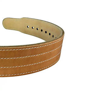Cinturón de cuero para levantamiento de pesas Perfecto para sentadillas, peso muerto y prensas, este cinturón reduce el riesgo de lesiones y mejora la seguridad del rendimiento - Product Image 5
