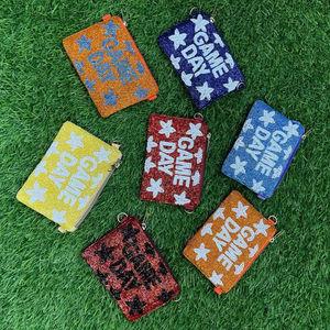 Porte-monnaie en perles rose pour la Saint-Valentin - Mini pochette en forme de cœur avec strass scintillants |   Cadeau pour elle, petite amie, vente en gros - Product Image 1