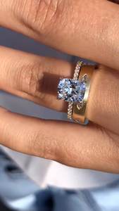 Anillo de compromiso de Plata de Ley 925, corte esmeralda, racimo de diamantes cultivados en laboratorio, estilo de moda, anillo de diamante libre de conflictos certificado IGI - Product Image 3