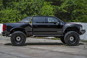 2022 Ford F-250 Super Duty Mega Rexx Mega Raptor 4x4 Essence faible kilométrage - Product Image 5
