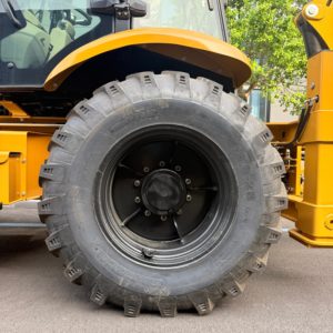 Excavadora Cargadora RG-388-4AM 4WD 91KW, Cumple con EPA, Entrega Rápida, Suministro de Fábrica para el Mercado Norteamericano - Product Image 4