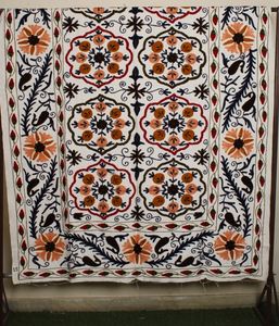 Drap de lit vintage brodé à la main Suzani avec couvre-lit brodé Crewel inspiré du Cachemire pour la décoration intérieure - Product Image 5