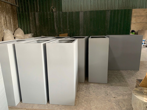 Maceta de fibra de piedra de cerámica esmaltada ligera del fabricante de Vietnam para uso doméstico en el jardín - Product Image 3