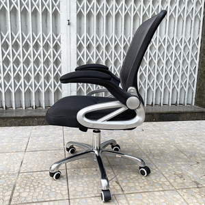 Silla de oficina ergonómica de malla con base giratoria, reposacabezas ajustable, respaldo antifatiga, construcción de espuma de madera contrachapada y cubierta de tela. - Product Image 5