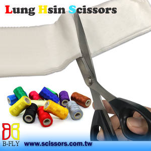 Ciseaux professionnels de tailleur en tissu de 8.5 pouces Conception ergonomique de poignée souple - Product Image 4