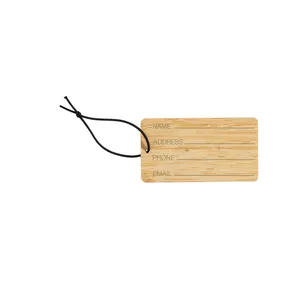 Etichetta da Viaggio Personalizzata in Bambù per Bagagli - Product Image 4