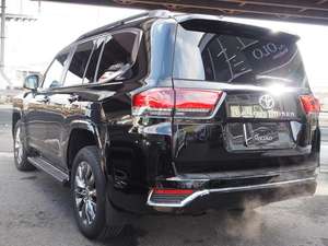 TOYOTA LAND CRUISER 2022 d'occasion - Product Image 3