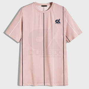 Camiseta ligera de calidad superior para hombre Diseña tu propia camiseta para hombre Precio al por mayor Camiseta Ringer - Product Image 1