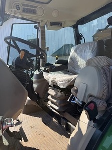 Tractor Agrícola JOHHN DEEERE 5100M 2022 de 150HP con Motor, Caja de Cambios y Bomba - Product Image 4