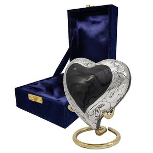 Urne de crémation de souvenir d'urne de coeur de vente chaude pour les cendres d'animal de compagnie humaines urne gravée en forme de coeur - Product Image 3