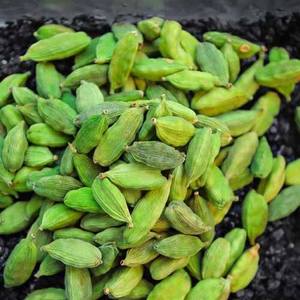 Premium Indian Green Cardamom <b>Bold</b> 6mm <b>Pods</b> Aromatic Whole Spice High Quality Natural Elaichi for Cooking Baking Elettaria - Product Image 2