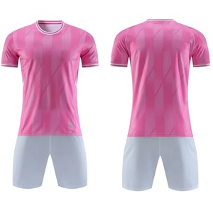 Conjunto de Camiseta de Fútbol Roja y Blanca de Diseño Personalizado de Alta Calidad para Niños y Jóvenes, Uniforme de Fútbol con Logotipo Personalizado - Product Image 2