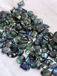 Arrangement de pierre trilogie saphir en vrac pierre précieuse personnalisable - Product Image 3