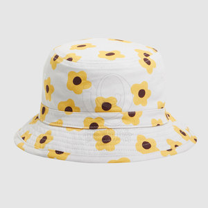 Chapeaux seau fabriqués au Pakistan Chapeaux seau de bonne qualité en tissu à vendre Chapeau seau pour vêtements de plage - Product Image 1