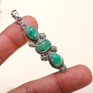 Colgante de piedras preciosas de piedra lunar verde natural 925 Plata de ley sólida precios al por mayor colgante joyería hecha a mano colgante fino - Product Image 4