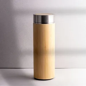 Borraccia Termica Personalizzata Susanna in Acciaio Inossidabile a Doppia Parete con Gadget in Bambù - Product Image 2