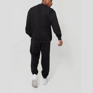 Survêtements de sport pour hommes Ensemble de joggings personnalisable de bonne qualité Style décontracté pour la saison d'automne Survêtements pour enfants inclus - Product Image 5