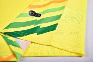 ชุดเสื้อฟุตบอลสำหรับเด็กผู้ใหญ่ชุดยูนิฟอร์มพิมพ์ลายแบบถ่ายเทความร้อน - Product Image 4