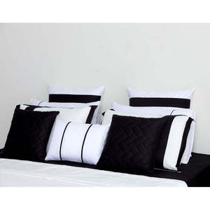 Ensemble de housse de couette et taie d'oreiller en tissu Black Spinel - Product Image 2