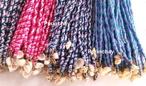 พู่ห้อยผมเปลือกหอยหนาแบบพันรอบ สไตล์ชนเผ่าแอนเดียน ปุนชัย เปรู 35 ซม. งานฝีมือหลากสีสัน - Product Image 3