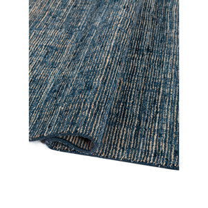 พรมทอมือลายทางคลาสสิกสีน้ำเงินรุ่น HWJU-7001 รูปทรงสี่เหลี่ยมผืนผ้า สำหรับตกแต่งห้องนั่งเล่นและทางเดิน - Product Image 2