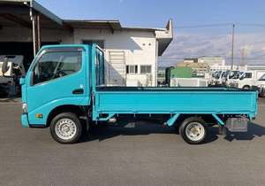 Fourgon électrique Dyna 150 Turbo R20 d'occasion 2022 avec sièges en cuir, barre de toit en alliage d'aluminium, transmission semi-automatique - Product Image 5