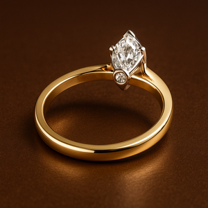 Bague de fiançailles solitaire en or jaune 10 carats avec marquise blanche de 0,80 carat pour femmes, alliance pour les fêtes en provenance d'Inde - Product Image 3